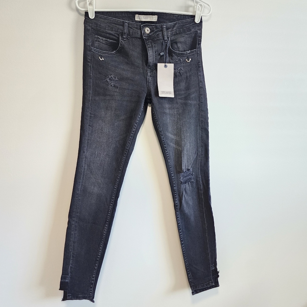 NWT Zara Black Distressed Skinny Jeans!